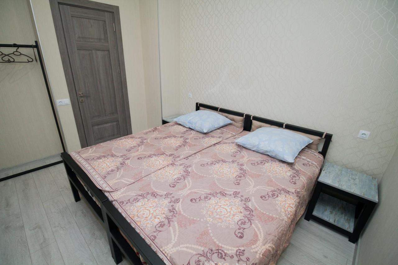 Host Net Atskuri Apartamento Tbilisi Exterior foto